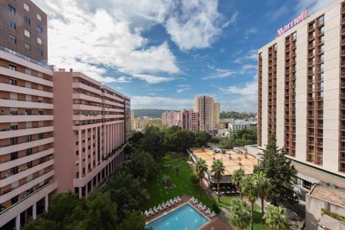 Lisbon Marriott Hotel - image 10