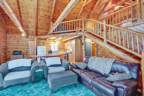 Rhinelander Waterfront Cabin with Deck and Fire Pit! in Rhinelander, USA