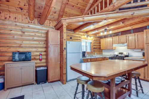 Rhinelander Waterfront Cabin with Deck and Fire Pit! in Rhinelander, USA