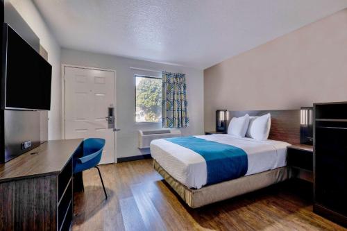 Motel 6-Anaheim, CA - Fullerton East