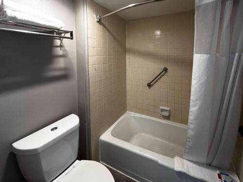 Studio 6 Artesia CA – Artesia, CA