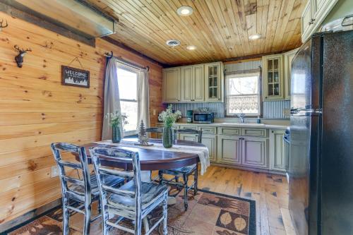 Rustic Mount Perry Cabin Near Fishing Pond and Farm