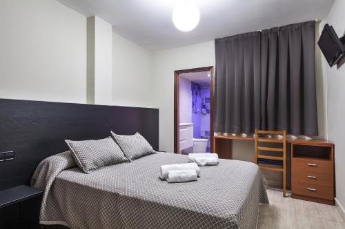 Hotel Montmar - image 5