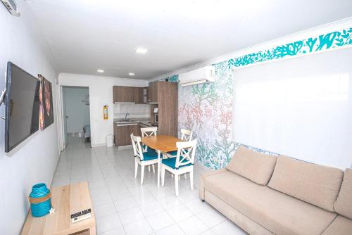 Apartment image 6