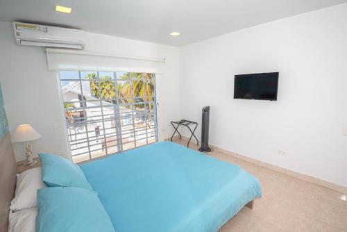 Double Room image 7