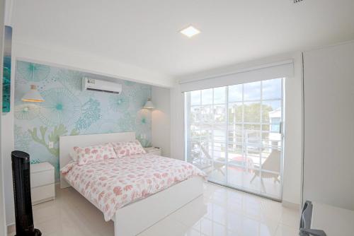 Double Room image 3