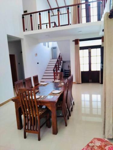 Colombo Villa Near Bolgoda Lake 5 Bed 2.5 Bath