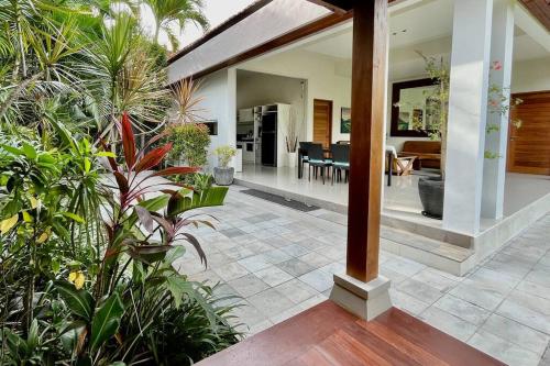 Three-Bedroom Villa image 3