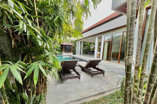 Three-Bedroom Villa image 6