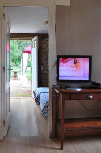 3 bedrooms, 5 beds