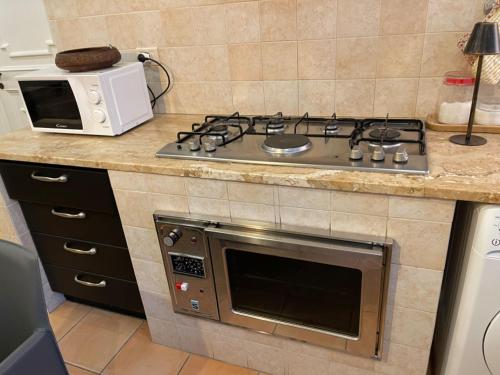 Delightful stylish house with private garden close to downtown in Monte Porzio Catone