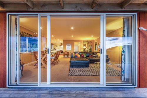 入口, 浪漫皮哈民宿 (Romantic Piha) in 皮哈