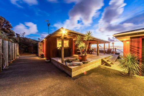 入口, 浪漫皮哈民宿 (Romantic Piha) in 皮哈