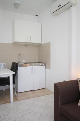 Apartments by the sea Slano Dubrovnik - 8538 - image 13