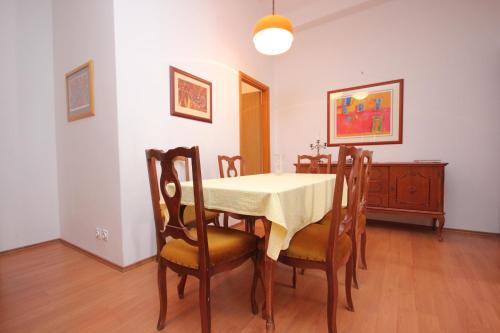Apartments with WiFi Dubrovnik - 8582 - main image