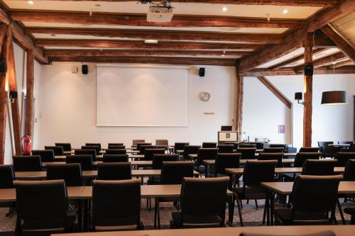 Quality Hotel Florø - image 6