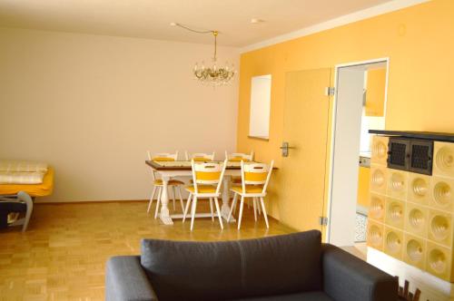 Weingut im Moselkrampen, Ellenz-Poltersdorf (photo 4)