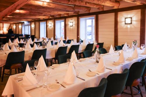 Quality Hotel Florø - image 12