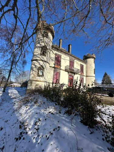 Le Château Giat chambre d'hôte Le Mazergue