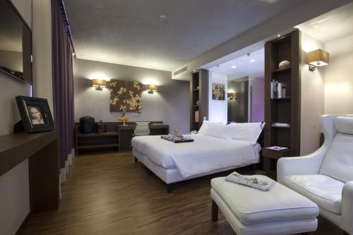 2 twin beds