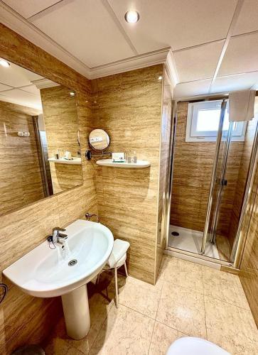 阿雷纳尔酒店 阿雷纳尔酒店