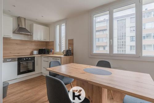 R'Apparts T2 Refuge Chic in Quartier Capuche-Allies