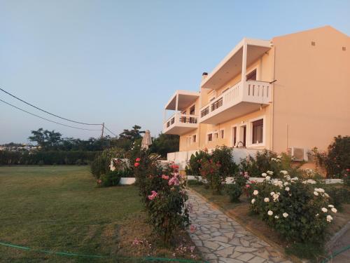 . Aktaion Apartments