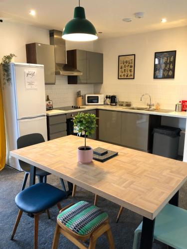 Bridge Square Apartments - image 6