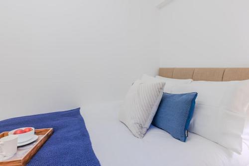 Beautiful 2Bed Apt by Hyde Park, London (photo 8)