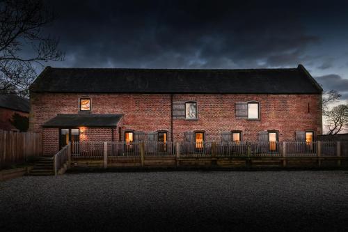 The Barn at Plas Ashpool Sleeps 8