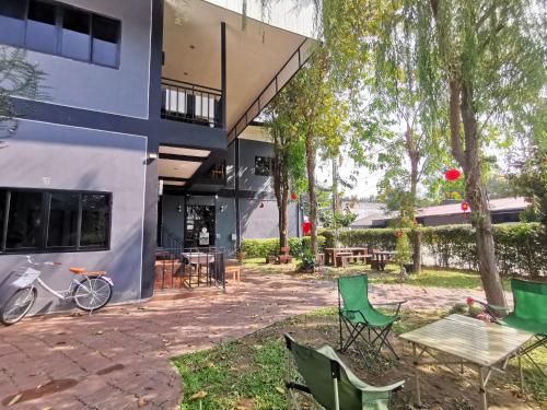 Kan Home Hotel - 정원