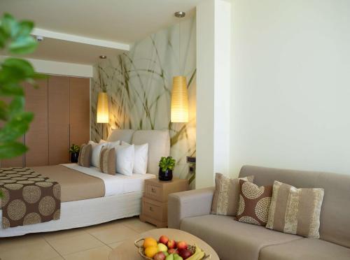 The Ixian Grand & All Suites - Adults Only Hotel – Ixia, AZ