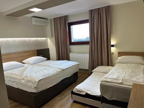 Hotel Roškar - image 11