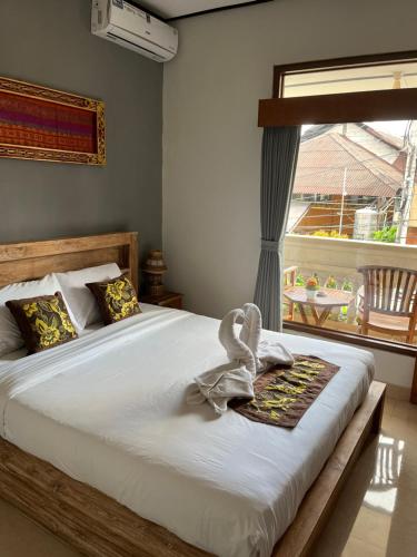 Yastra Yana Homestay Room Type - Double Room with Balcony