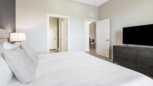 Landing Modern Apartment with Amazing Amenities ID8783X97 in Jacksonville, USA