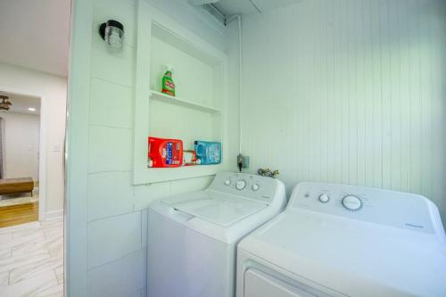 Cottage in Midtown, Central Location Cottage in Midtown, Central Location