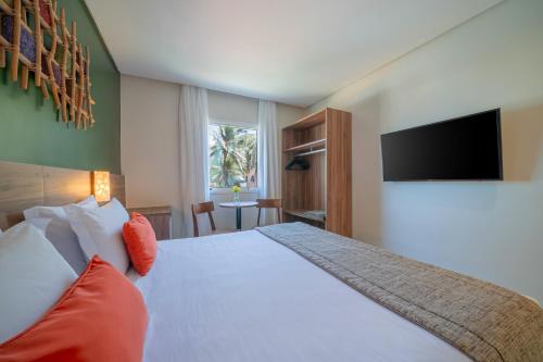 Grand Standard Double Room image 5