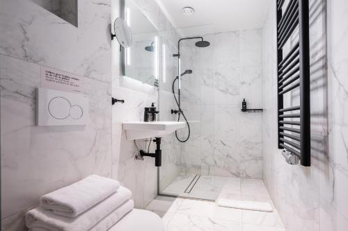 Limehome Amsterdam Leidsekruisstraat, Амстердам (фото 8)
