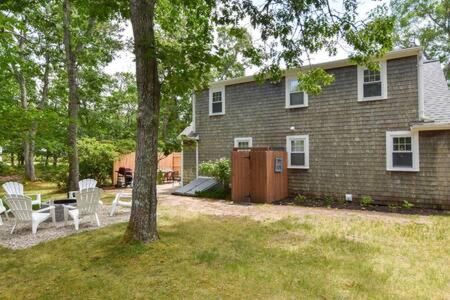 Great Home with Game Space Close to Baech Great Home with Game Space Close to Baech