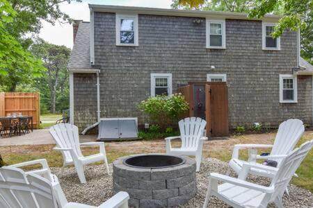 Great Home with Game Space Close to Baech Great Home with Game Space Close to Baech