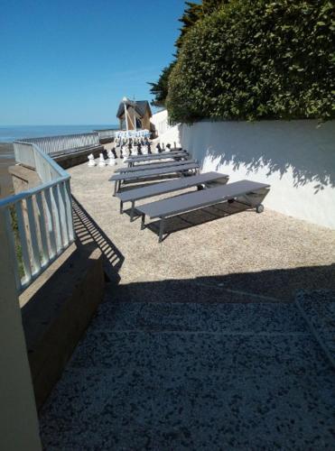 Appart 4/6 pers proche centre et acces direct plage : Ouessant in Labernerī Enreca