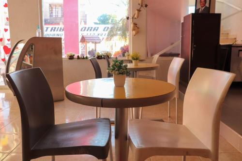 Hotel Villa Bonita Express in Jose Maria Pino Suarez