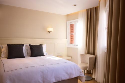 Vrachos Athens Suites - image 8