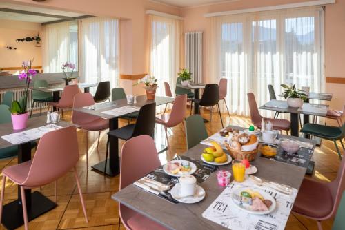 Essen und Erfrischungen, Hotel Rondinella Locarno in Locarno