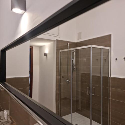 Double Room with Private Bathroom image 10