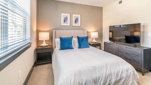 Landing Modern Apartment with Amazing Amenities (ID5076X35) in Parker (CO)