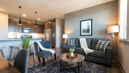 Landing Modern Apartment with Amazing Amenities ID3050X66 in Austin, USA