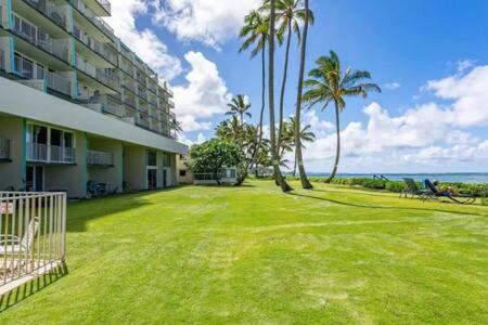 Beautiful Beachfront Condo