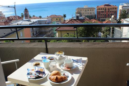 Superior Triple Room with Balcony and Sea View