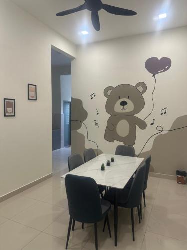 Pantai Remis Bear Homestay in Pantai Remis
